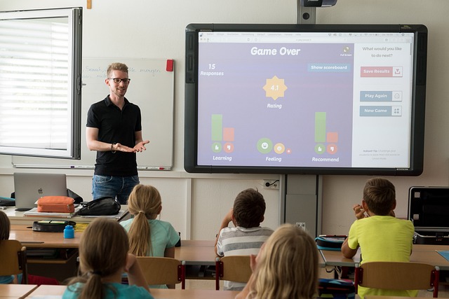 Incorporating Adaptive Learning Paths